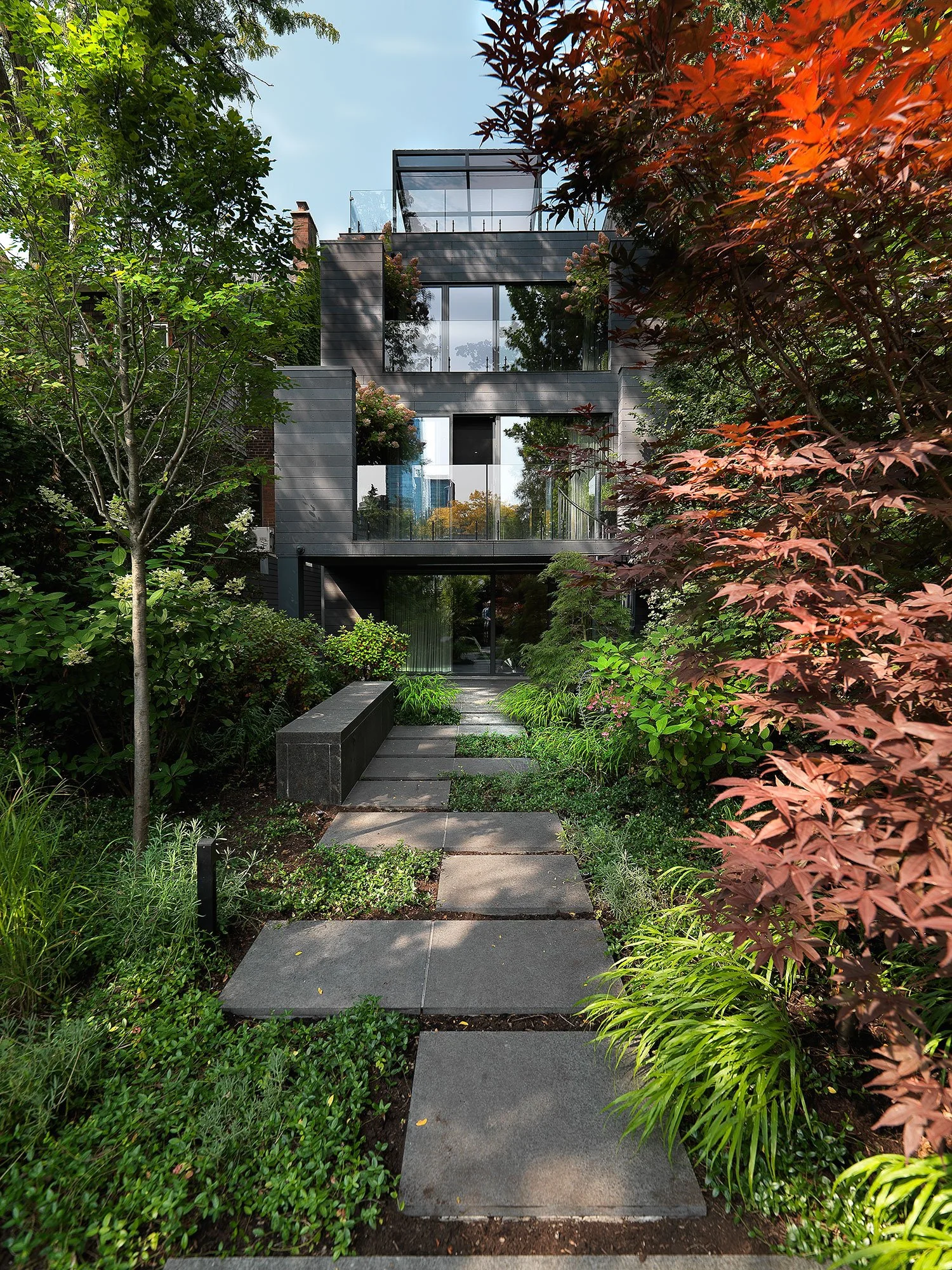 ARCHITECTURE — STUDIO PYRAMID